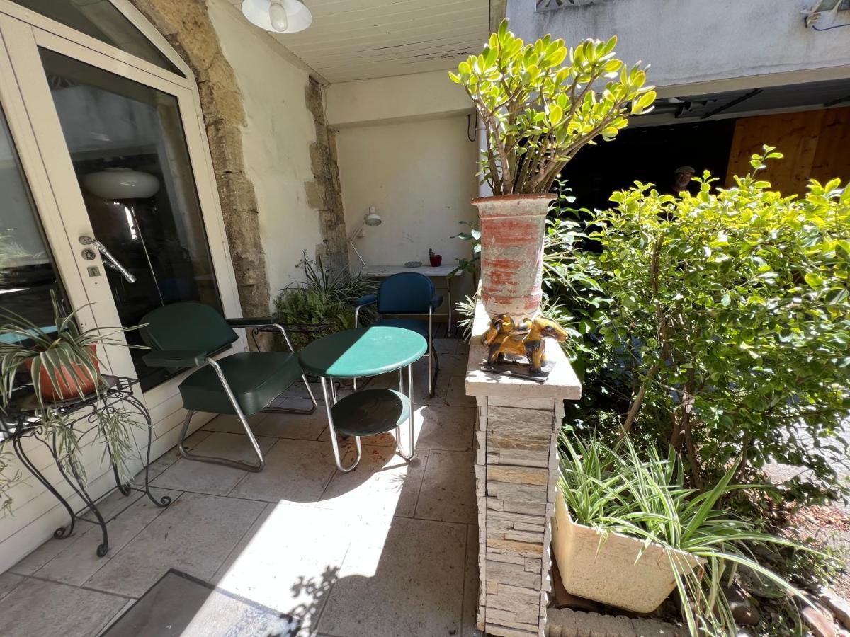 Studio Tres Calme En Plein Centre Ville Entree Independante Lunel  Exterior foto